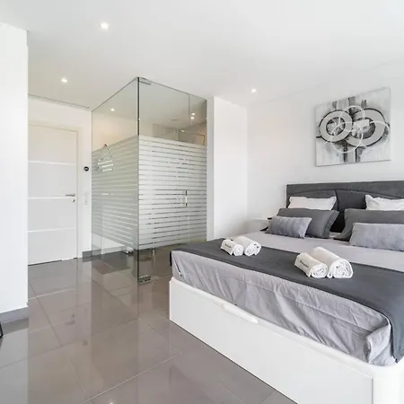 Amendoeiras By Hellovacations Villa *