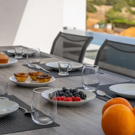 Amendoeiras By Hellovacations 알부페이라