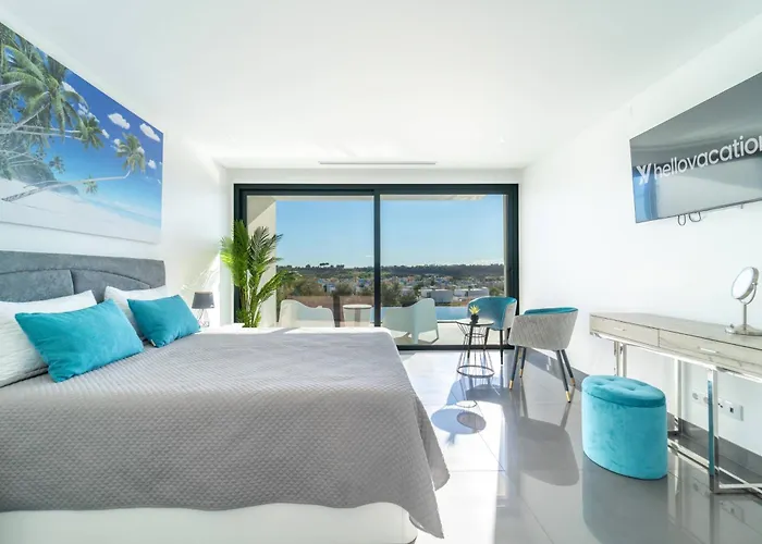 Vila Amendoeiras By Hellovacations