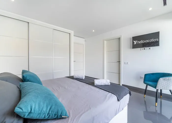 Amendoeiras By Hellovacations Vila