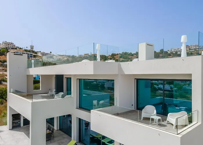 Vila Amendoeiras By Hellovacations *