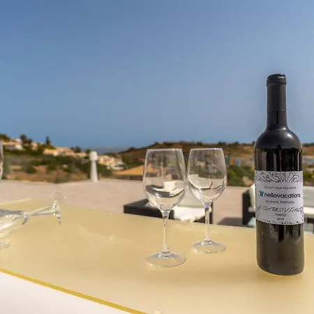 Villa Amendoeiras By Hellovacations Albufeira