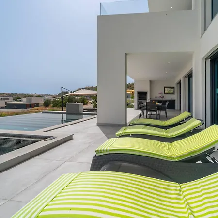 Villa Amendoeiras By Hellovacations *